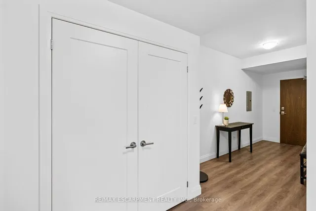 Additional property image - 30 Hamilton St Unit 703