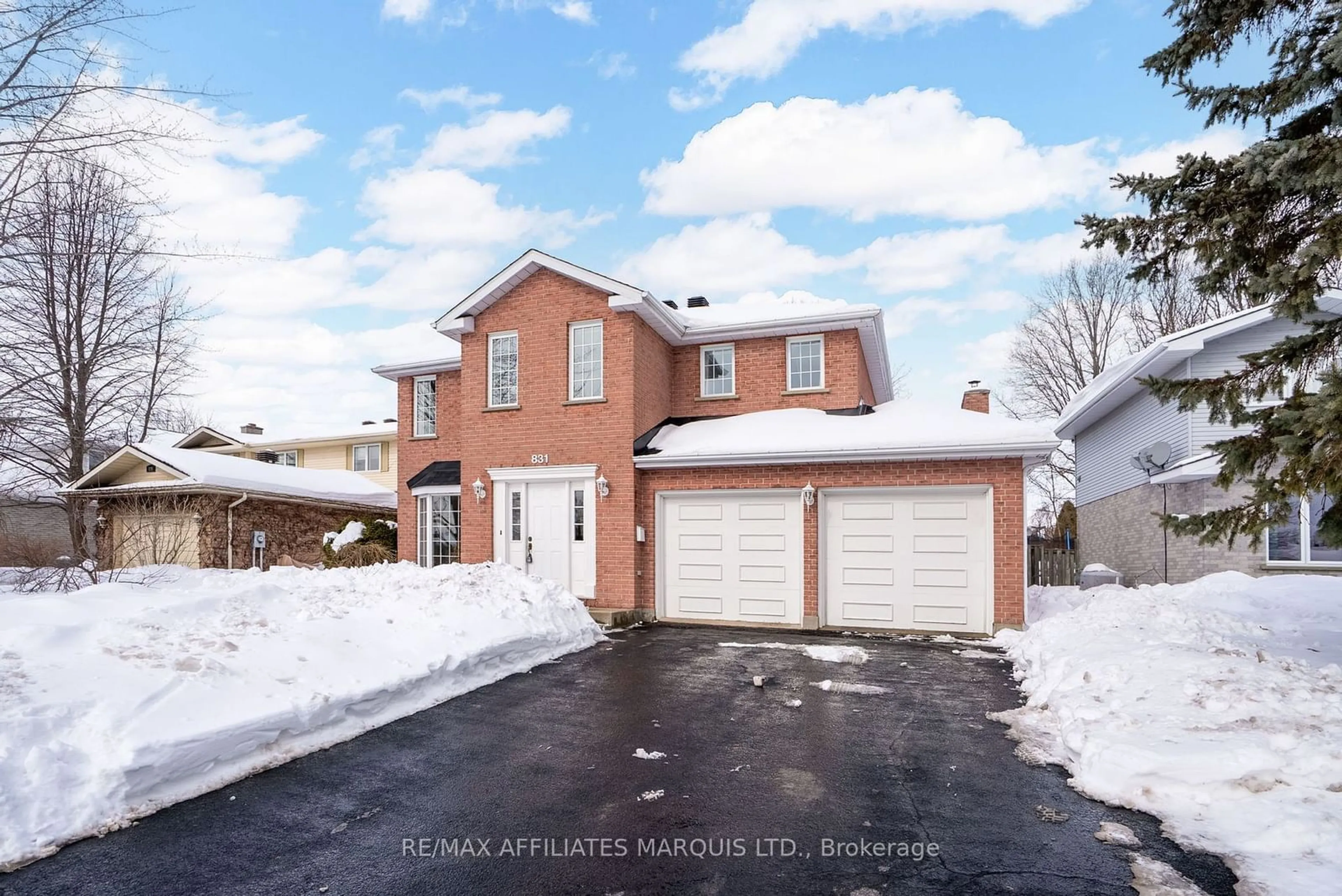 Home with brick exterior material, street for 831 Chelsea Cres, Cornwall Ontario K6H 6Y8