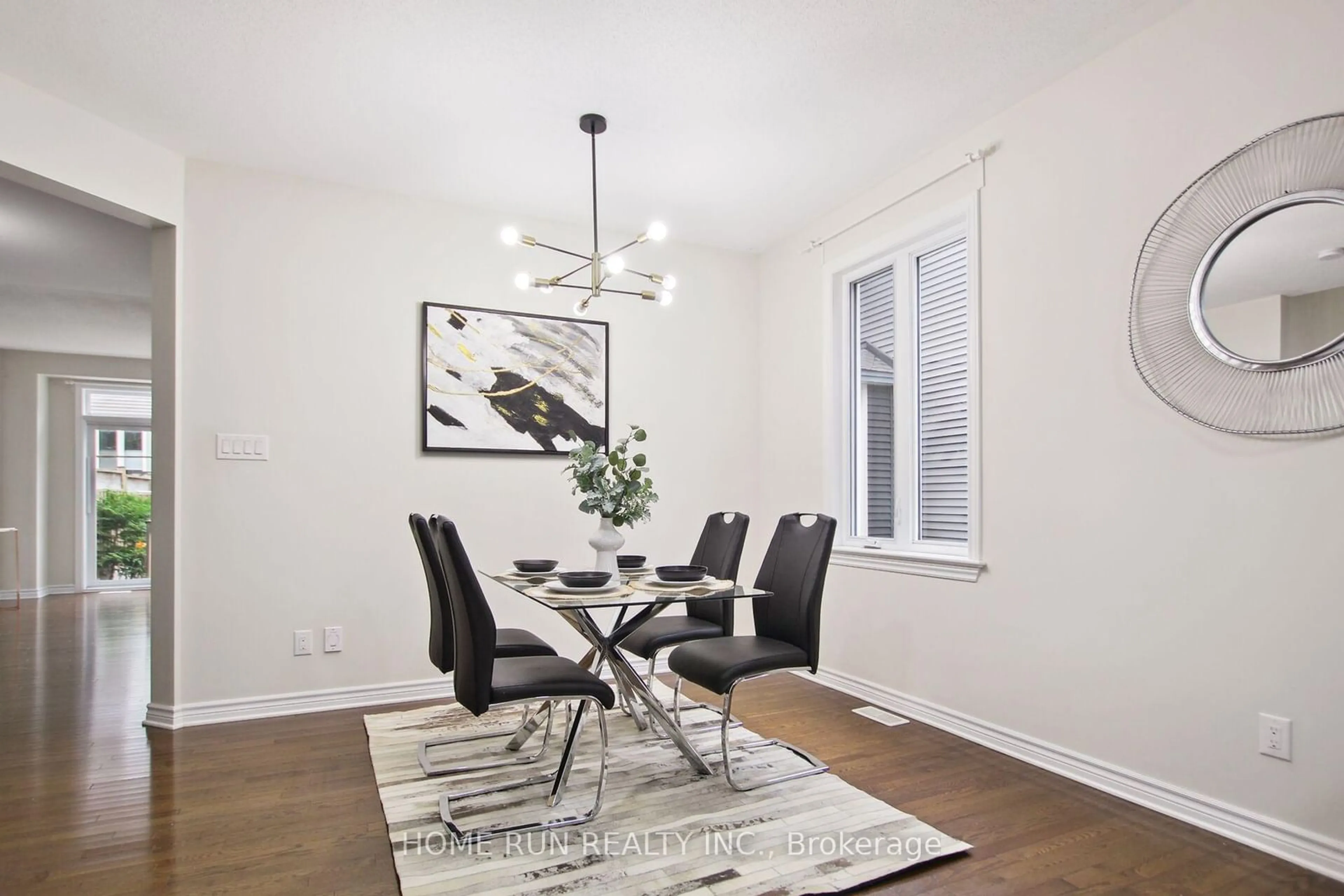 Dining room, wood/laminate floor for 123 HIGHBURY PARK Dr, Barrhaven Ontario K2J 5Y1