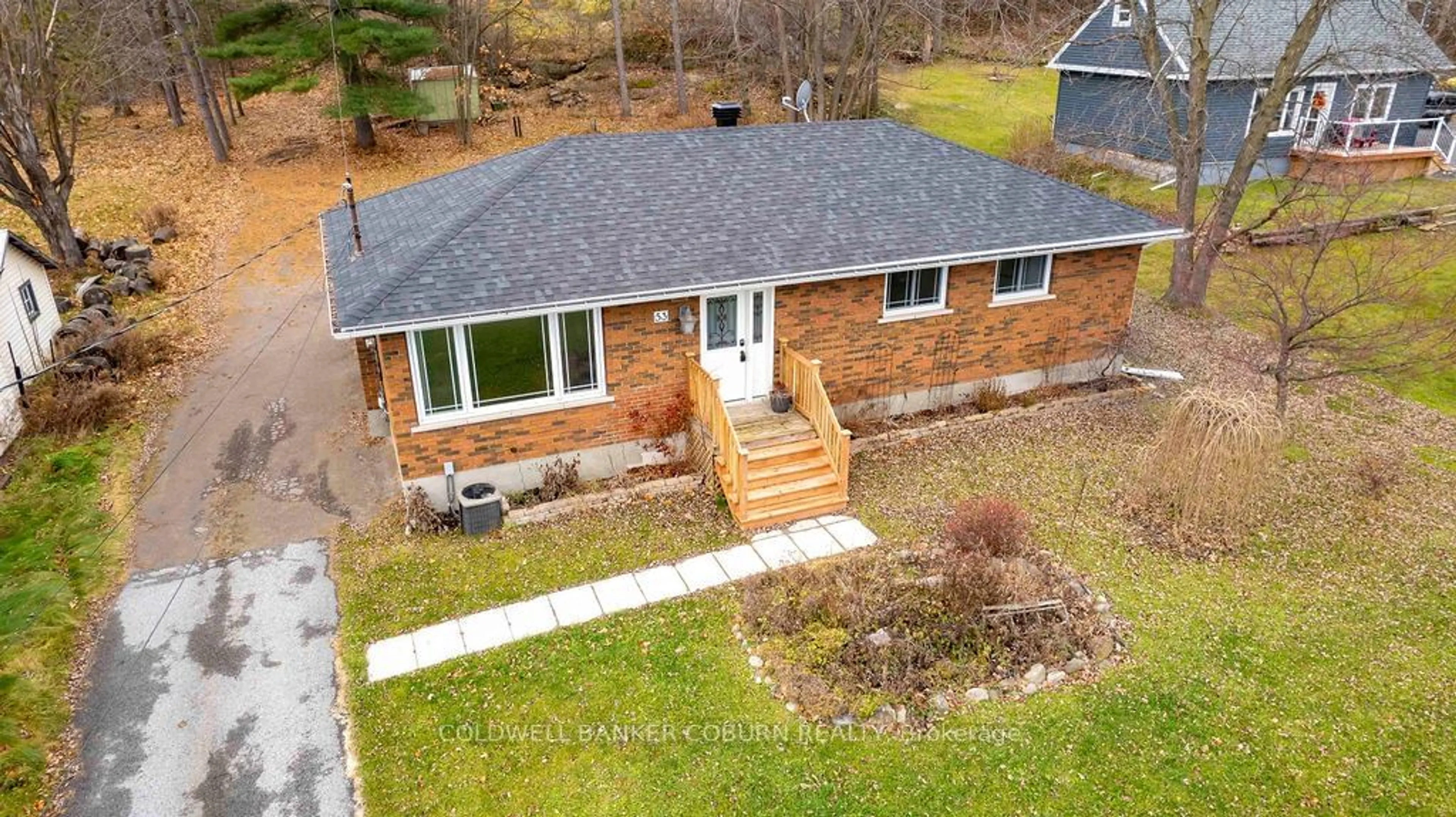 A pic from outside/outdoor area/front of a property/back of a property/a pic from drone, street for 53 Pembroke St, Whitewater Region Ontario K0J 1K0