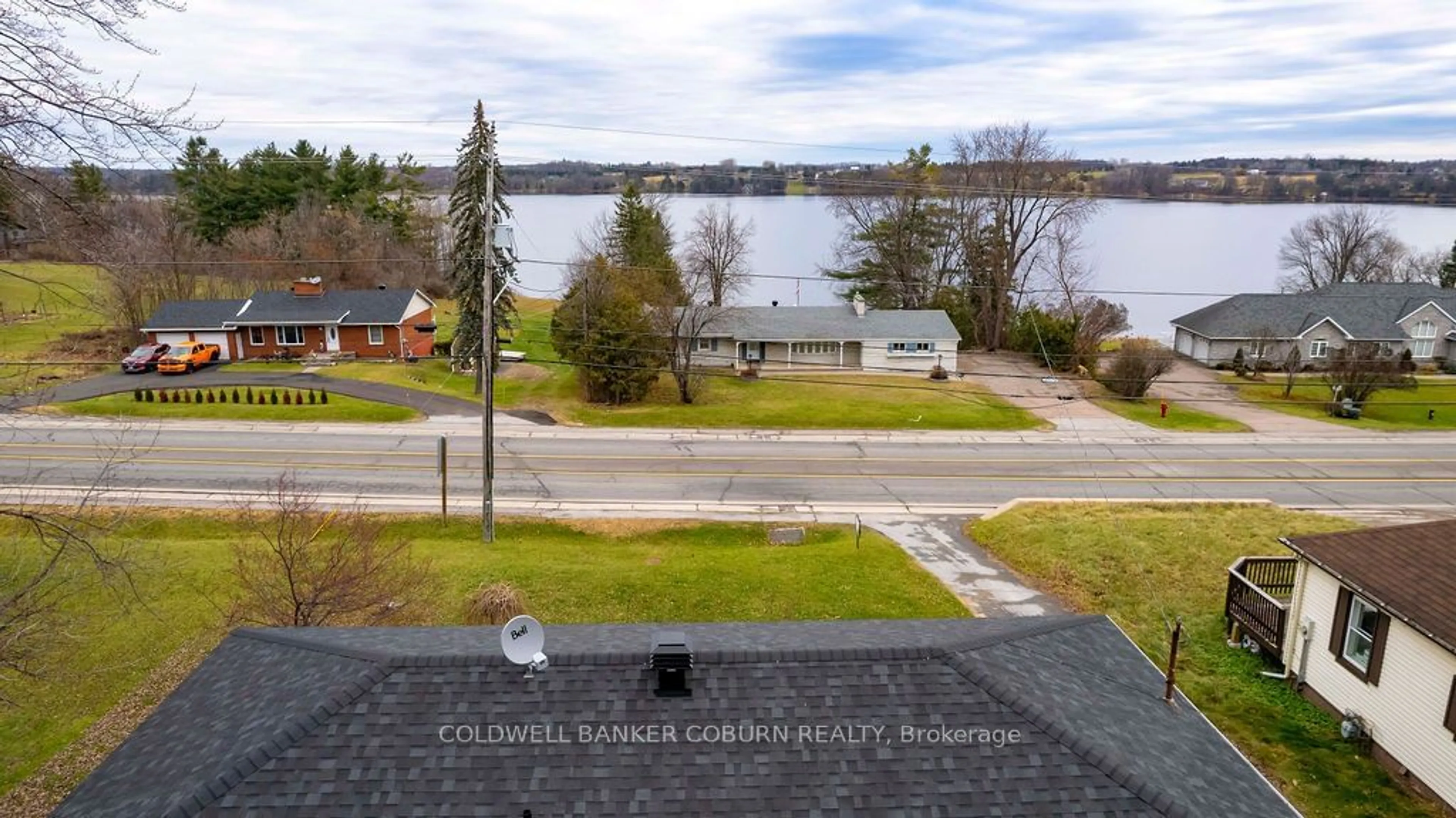 A pic from outside/outdoor area/front of a property/back of a property/a pic from drone, water/lake/river/ocean view for 53 Pembroke St, Whitewater Region Ontario K0J 1K0