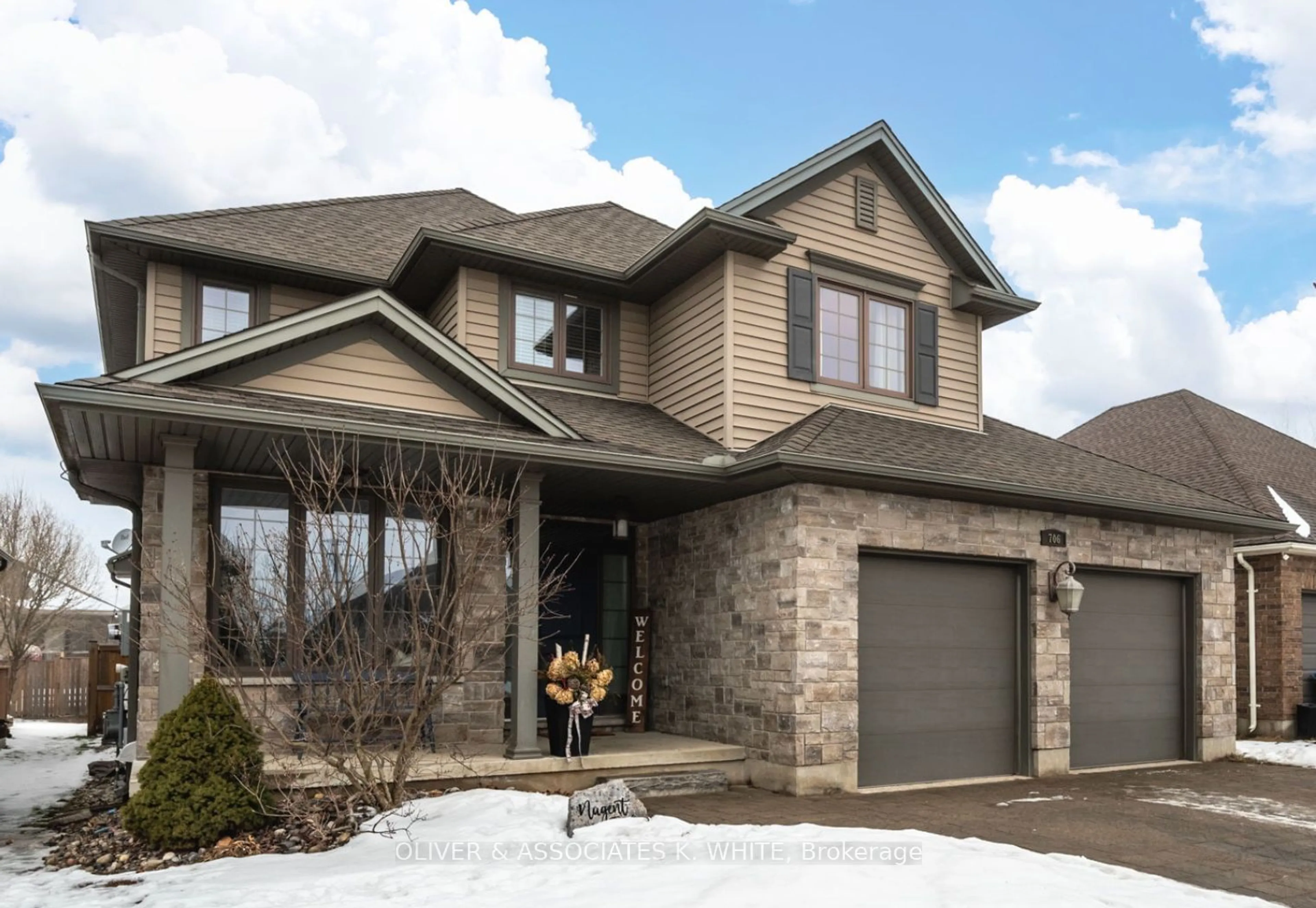 Home with brick exterior material, street for 706 Bennett Cres, Strathroy-Caradoc Ontario N0L 1W0