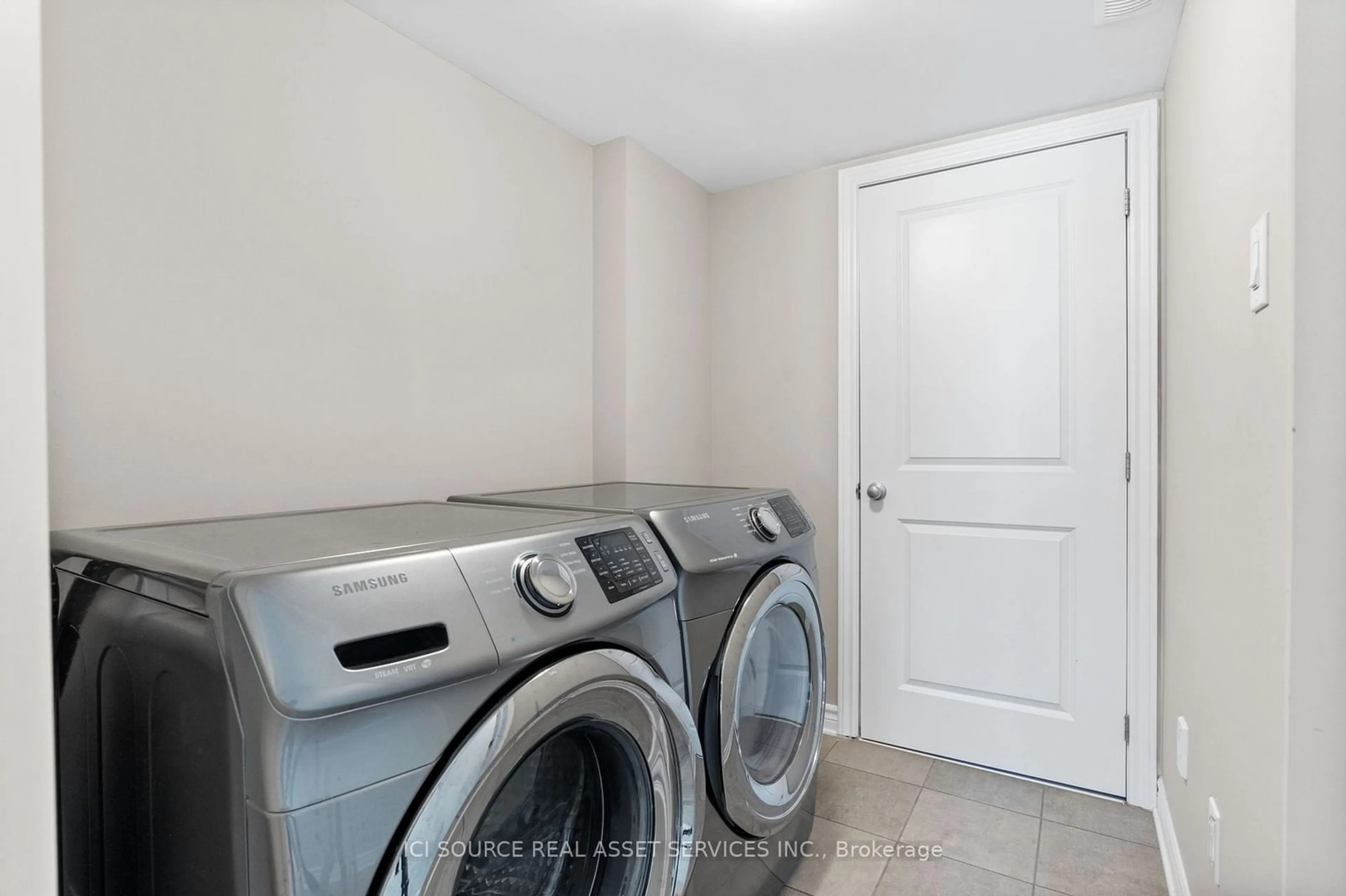 Laundry room for 915 Kilbirnie Dr, Barrhaven Ontario K2J 6G2