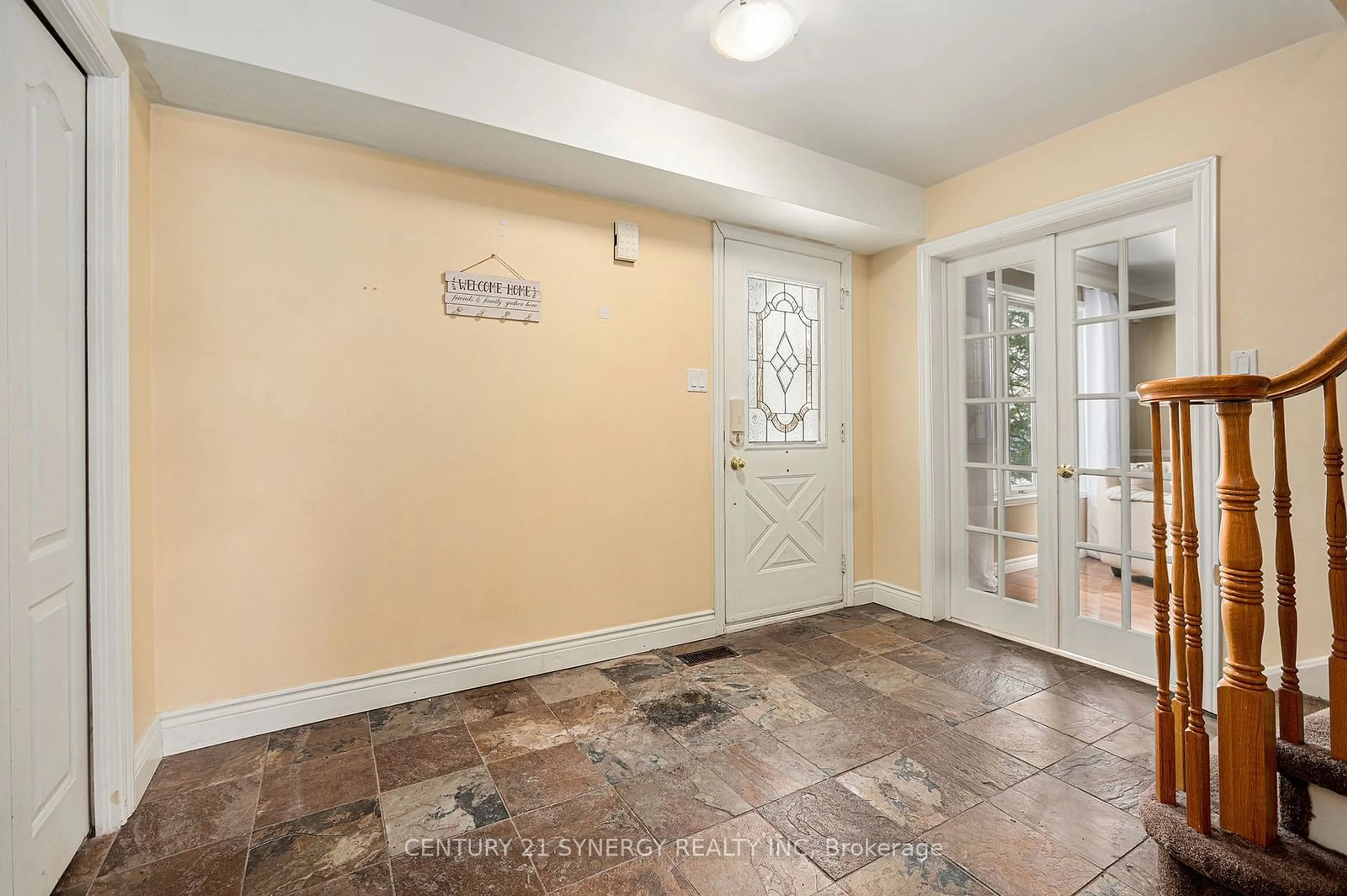 Indoor entryway for 666 Mathieu Way, Orleans - Cumberland and Area Ontario K4A 2R4