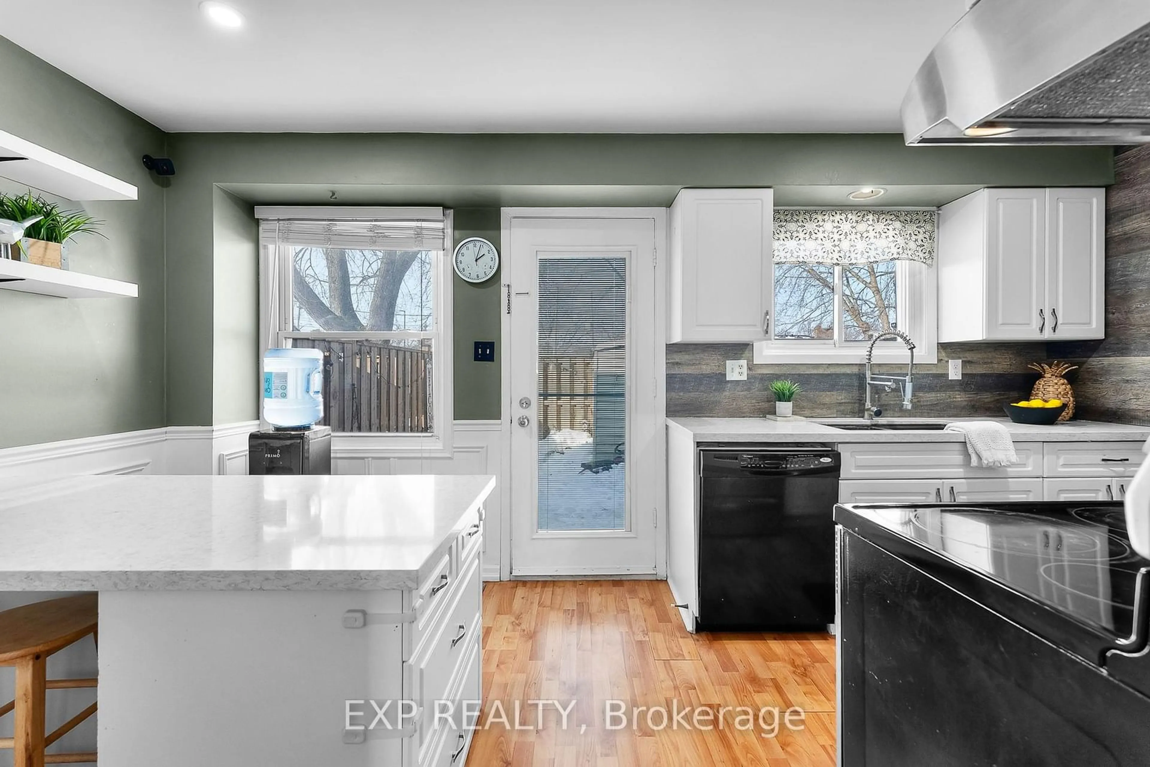 Contemporary kitchen, unknown for 25 LINFIELD Dr #28, St. Catharines Ontario L2N 5T7