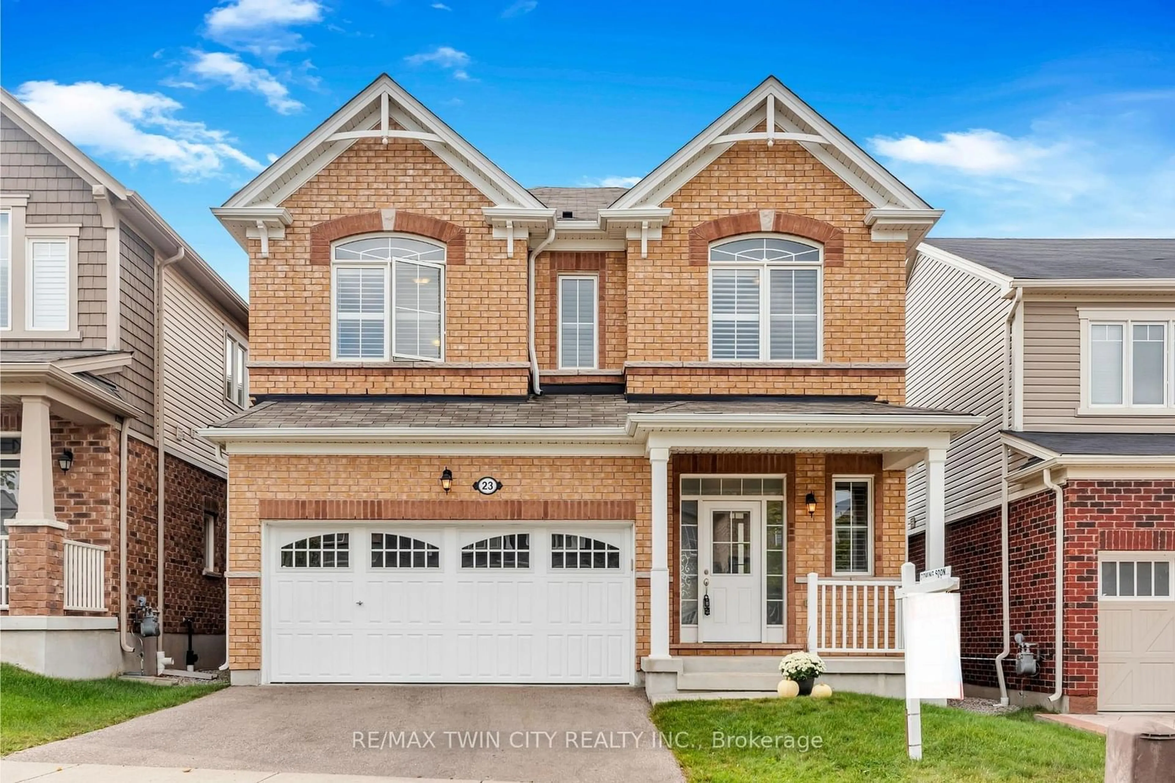 Home with brick exterior material, street for 23 Shoreacres Dr, Kitchener Ontario N2R 1R4