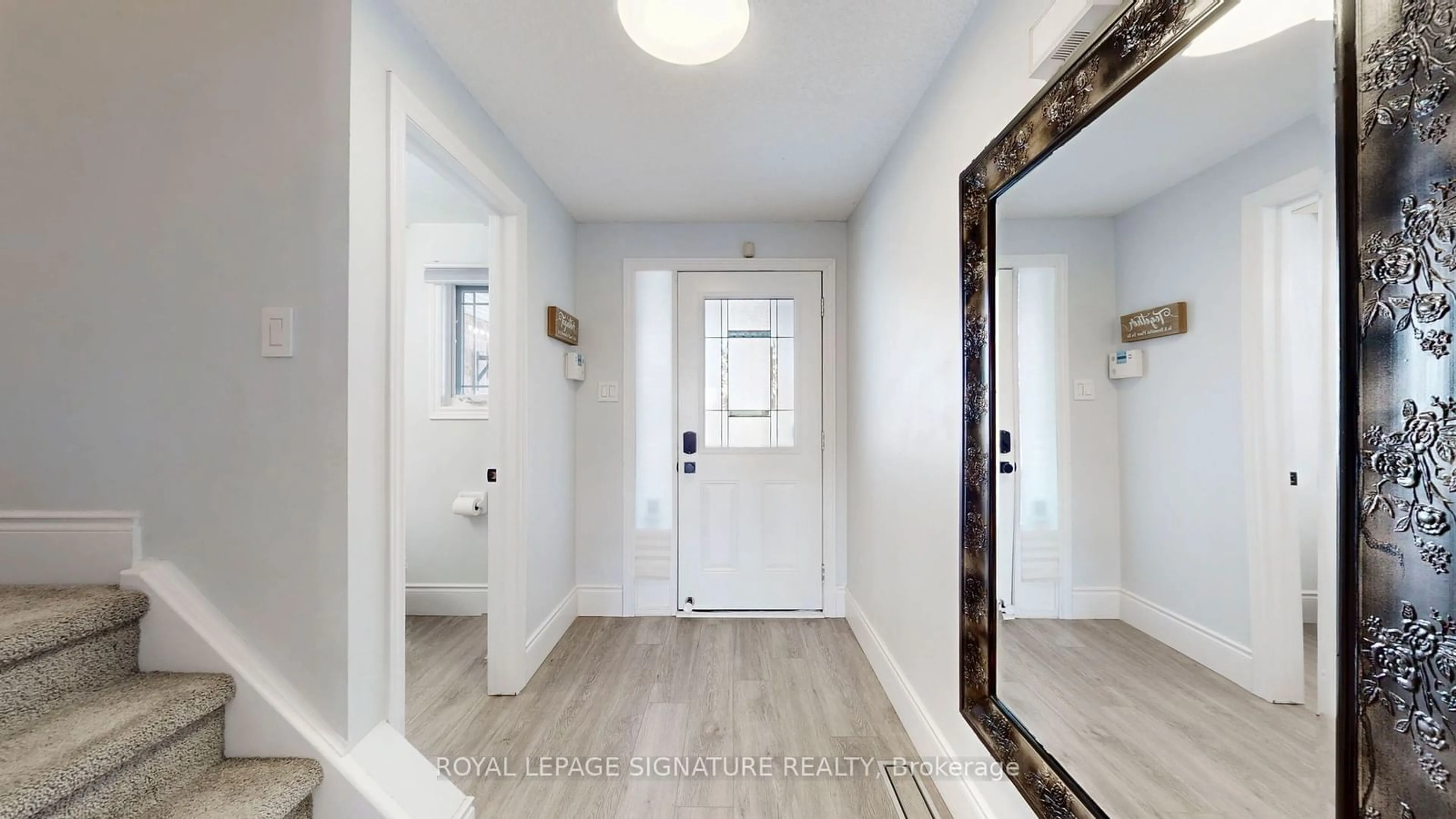 Indoor entryway for 88 Jordan Dr, Cambridge Ontario N3C 4E3