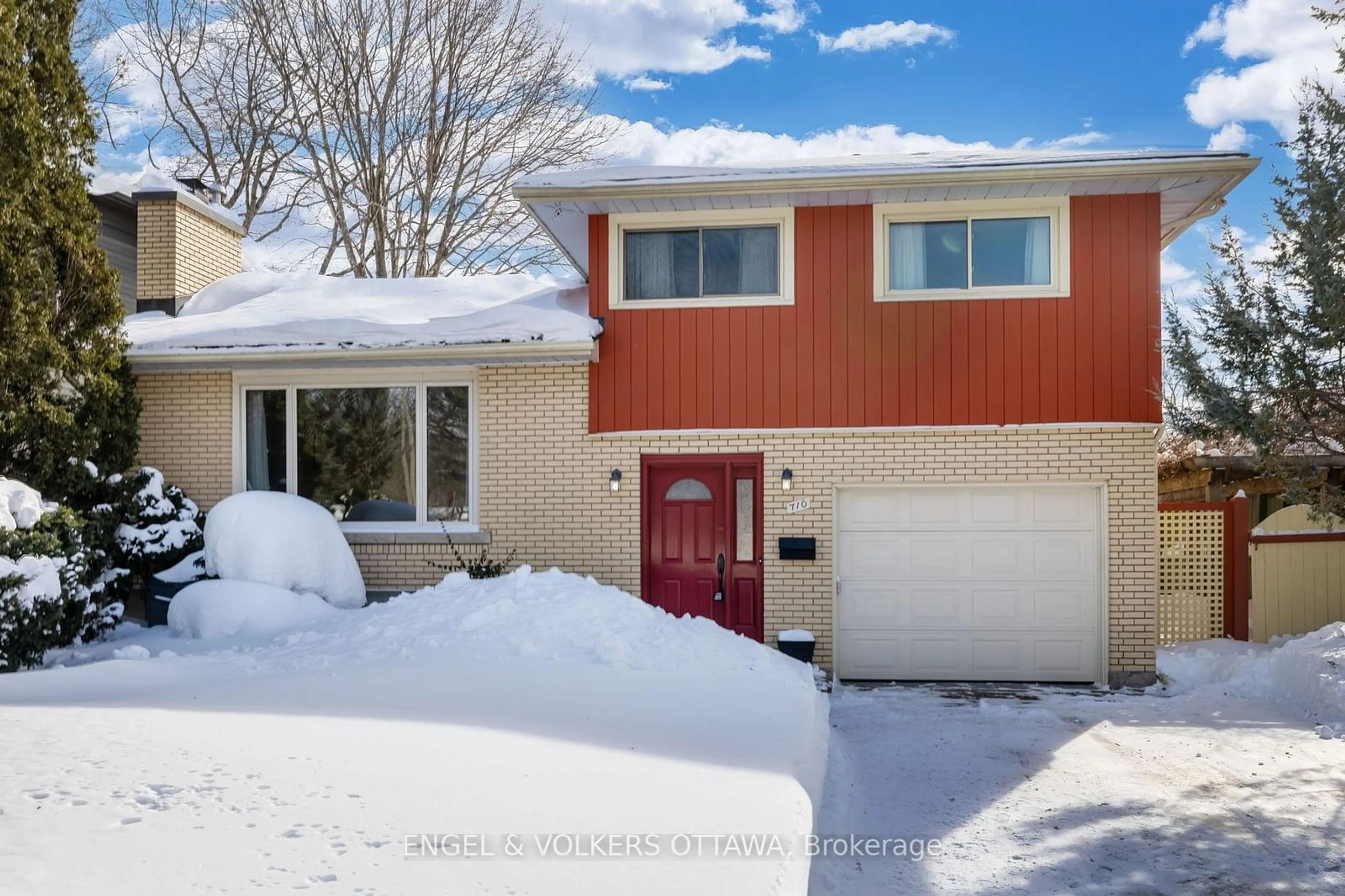 Home with brick exterior material, street for 710 Sherbourne Rd, Carlingwood - Westboro and Area Ontario K2A 3H5