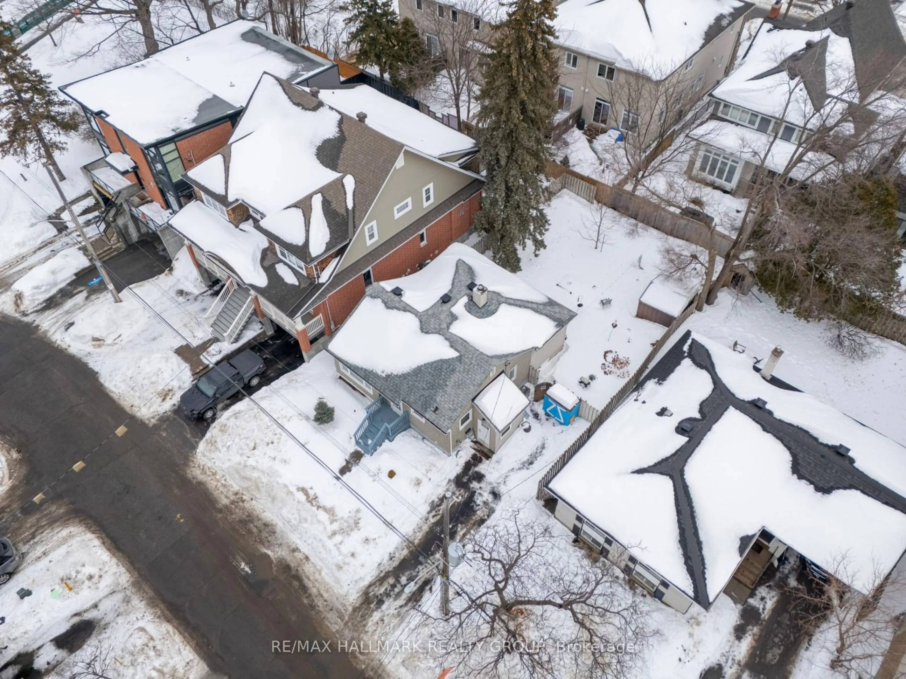 A pic from outside/outdoor area/front of a property/back of a property/a pic from drone, street for 355 Berkley Ave, Carlingwood - Westboro and Area Ontario K2A 2G9