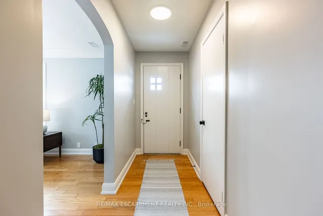 Additional property image - 1335 #8 High