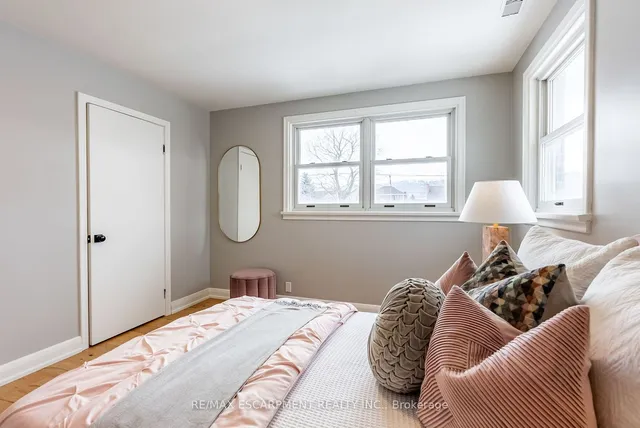 Additional property image - 1335 #8 High