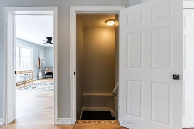Additional property image - 1335 #8 High
