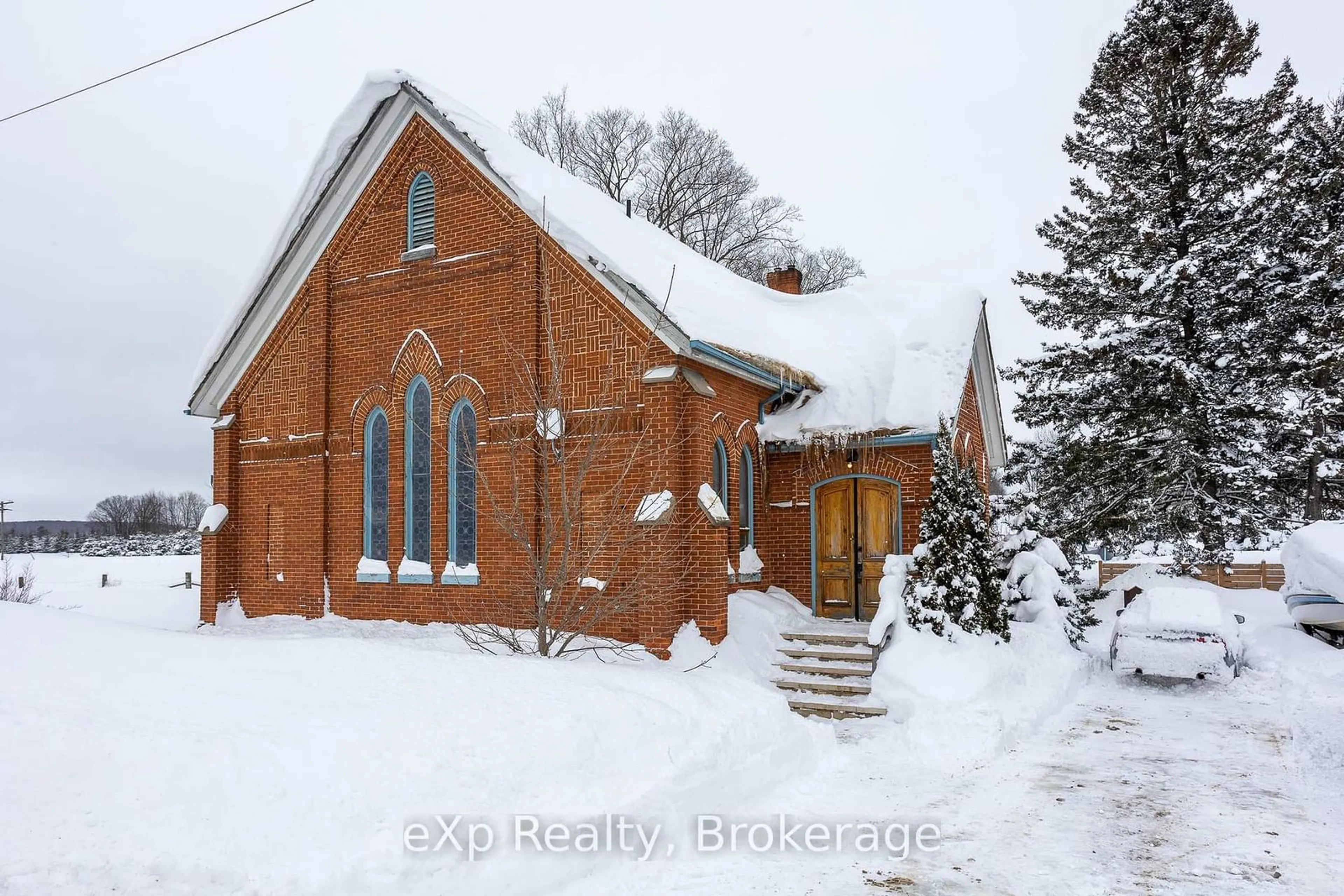 A pic from outside/outdoor area/front of a property/back of a property/a pic from drone, building for 137190 Grey Rd 12, Meaford Ontario N4L 1W6