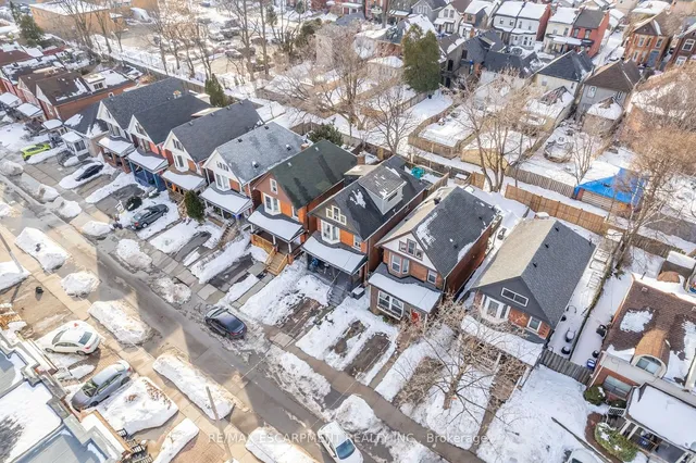 Additional property image - 71 Clyde St