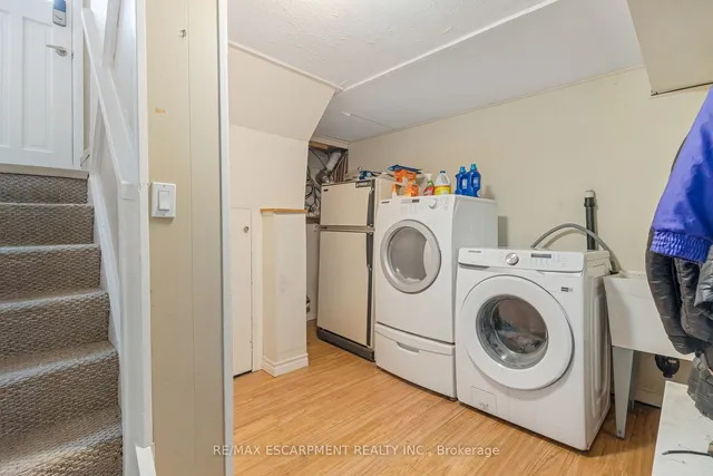Additional property image - 253 West 33rd St
