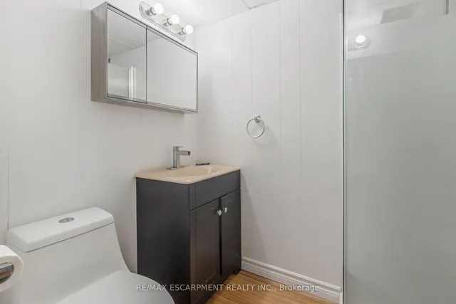 Additional property image - 253 West 33rd St