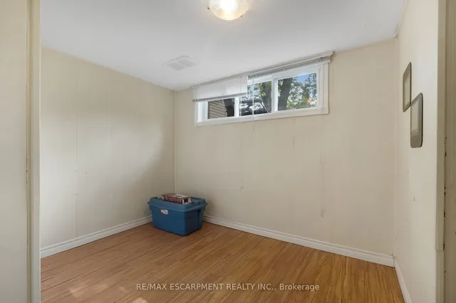 Additional property image - 253 West 33rd St