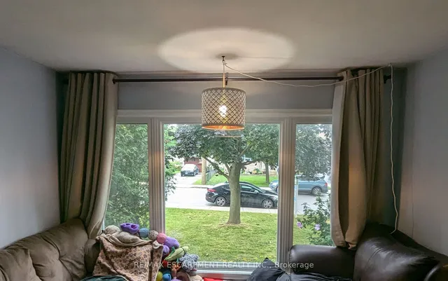 Additional property image - 253 West 33rd St