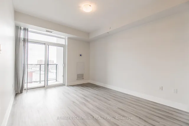 Additional property image - 125 Shoreview Pl Unit 510