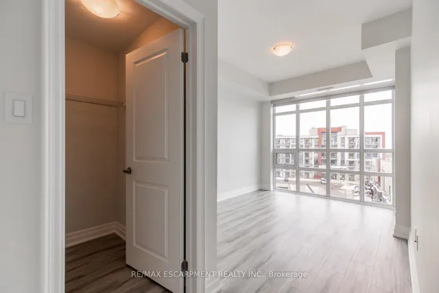 Additional property image - 125 Shoreview Pl Unit 510