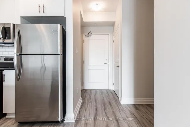 Additional property image - 125 Shoreview Pl Unit 510
