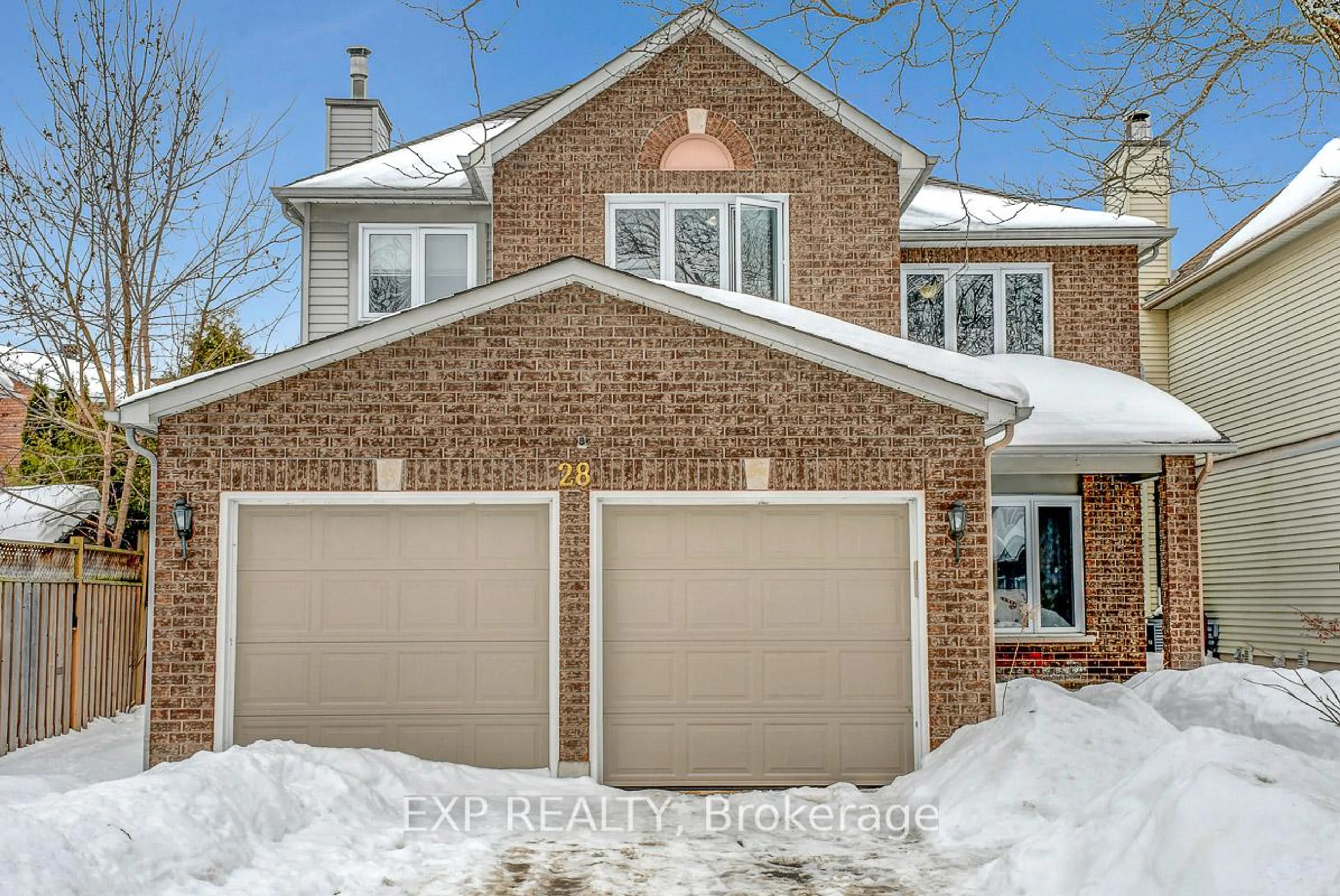 Home with brick exterior material, street for 28 Cellini Crt, Ottawa Ontario K1G 5K3