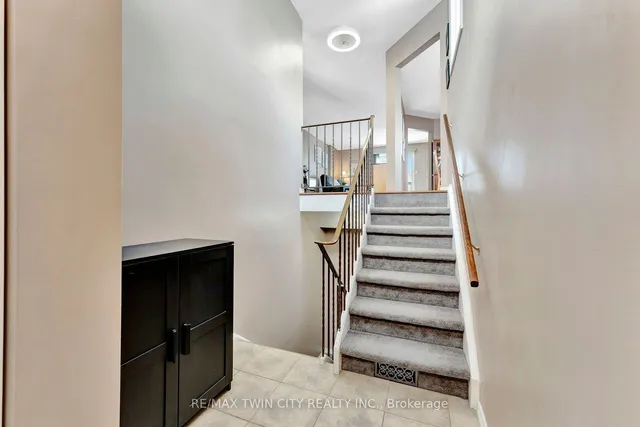 Additional property image - 205 Highland Cres Unit 8