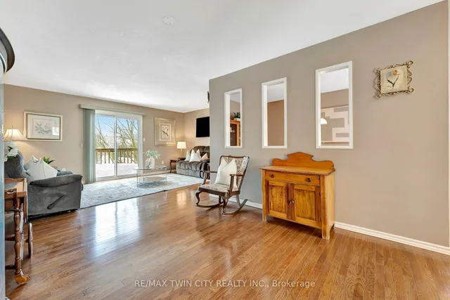 Additional property image - 205 Highland Cres Unit 8
