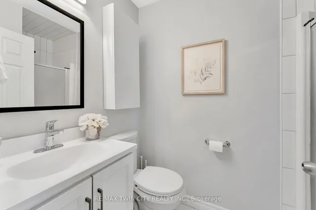 Additional property image - 205 Highland Cres Unit 8