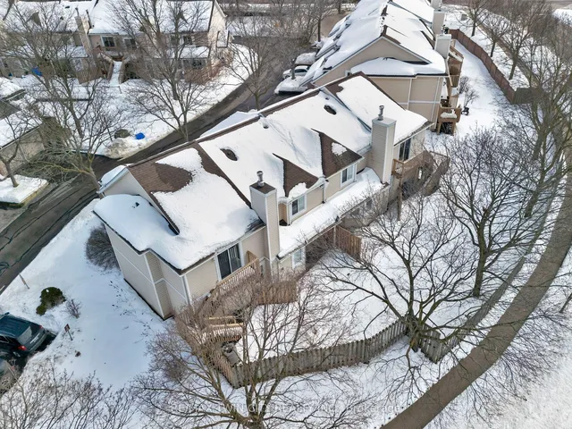 Additional property image - 205 Highland Cres Unit 8