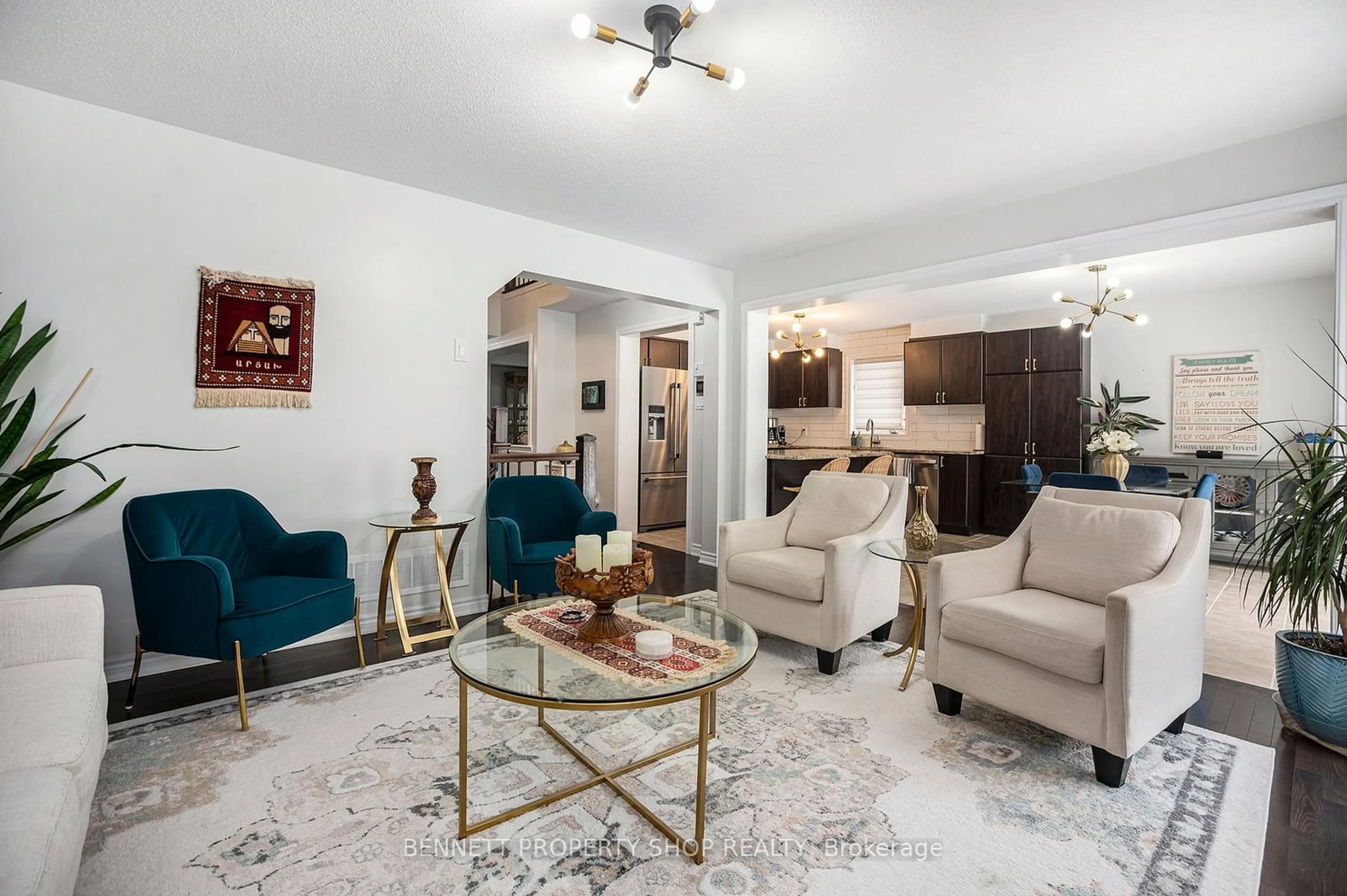 Living room with furniture, ceramic/tile floor for 615 Calla Lily Terr, Orleans - Cumberland and Area Ontario K4A 0V3