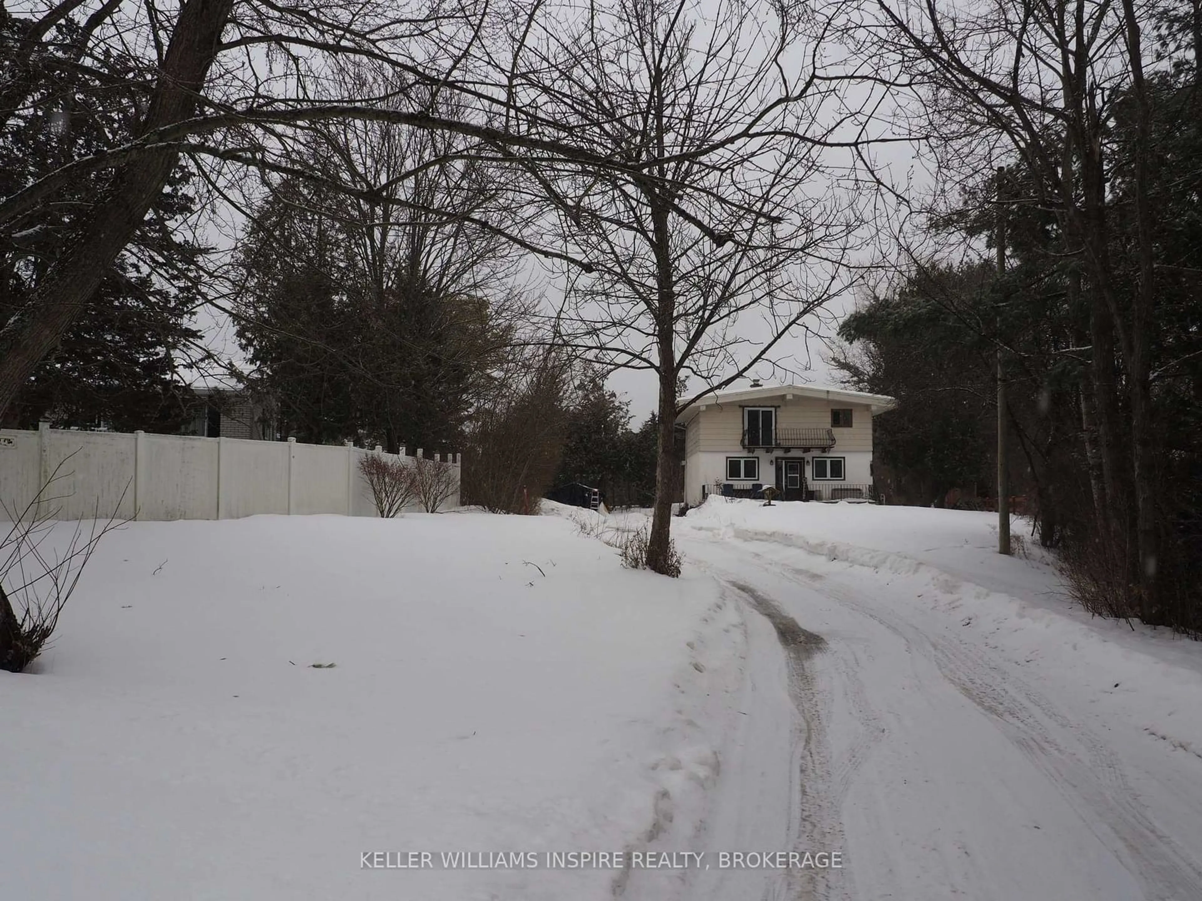 Blurry image for 1991 Burbrook Rd, Kingston Ontario K7L 4V4