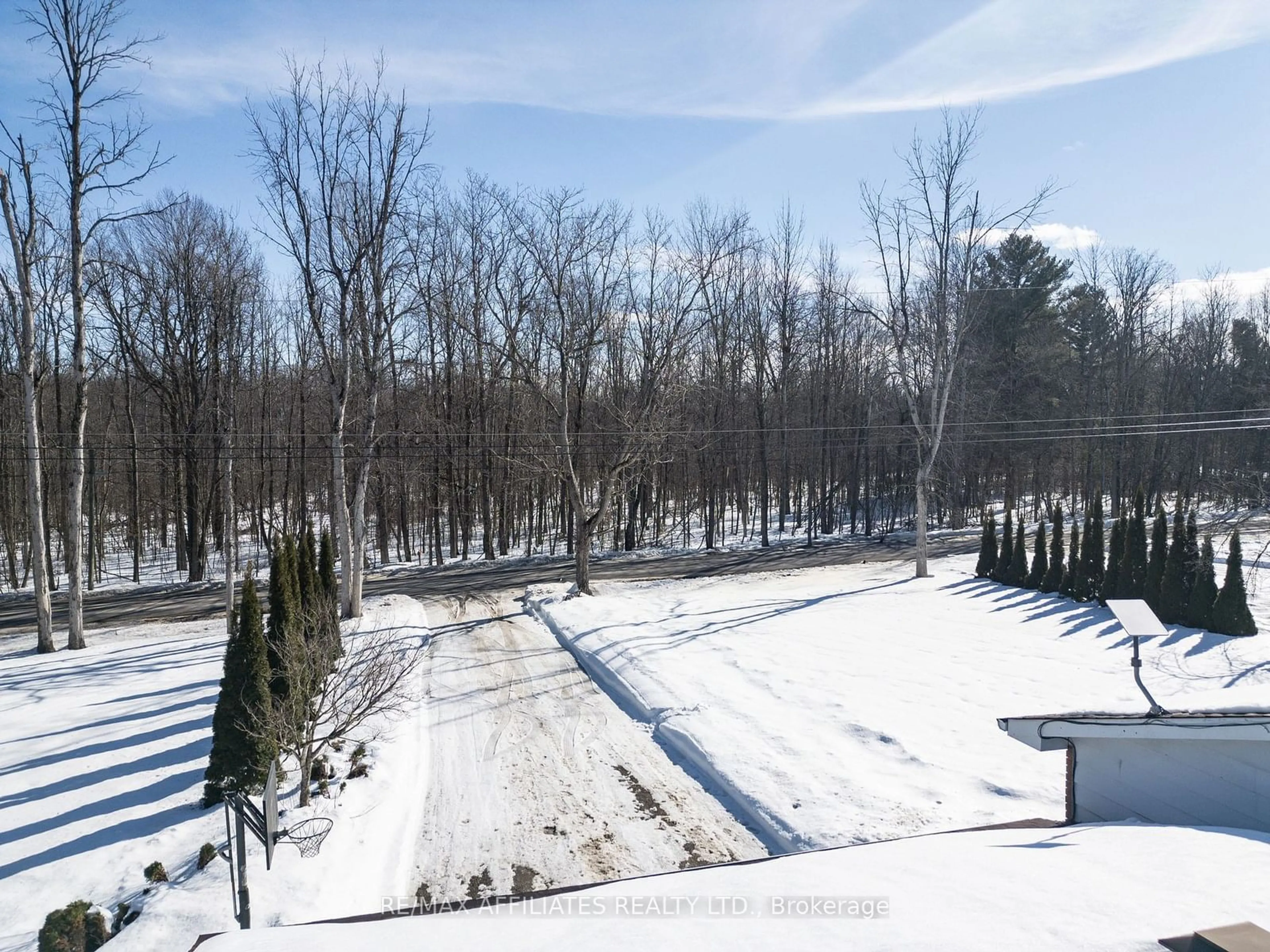 A pic from outside/outdoor area/front of a property/back of a property/a pic from drone, forest/trees view for 146 Lake St, Front of Yonge Ontario K0E 1R0