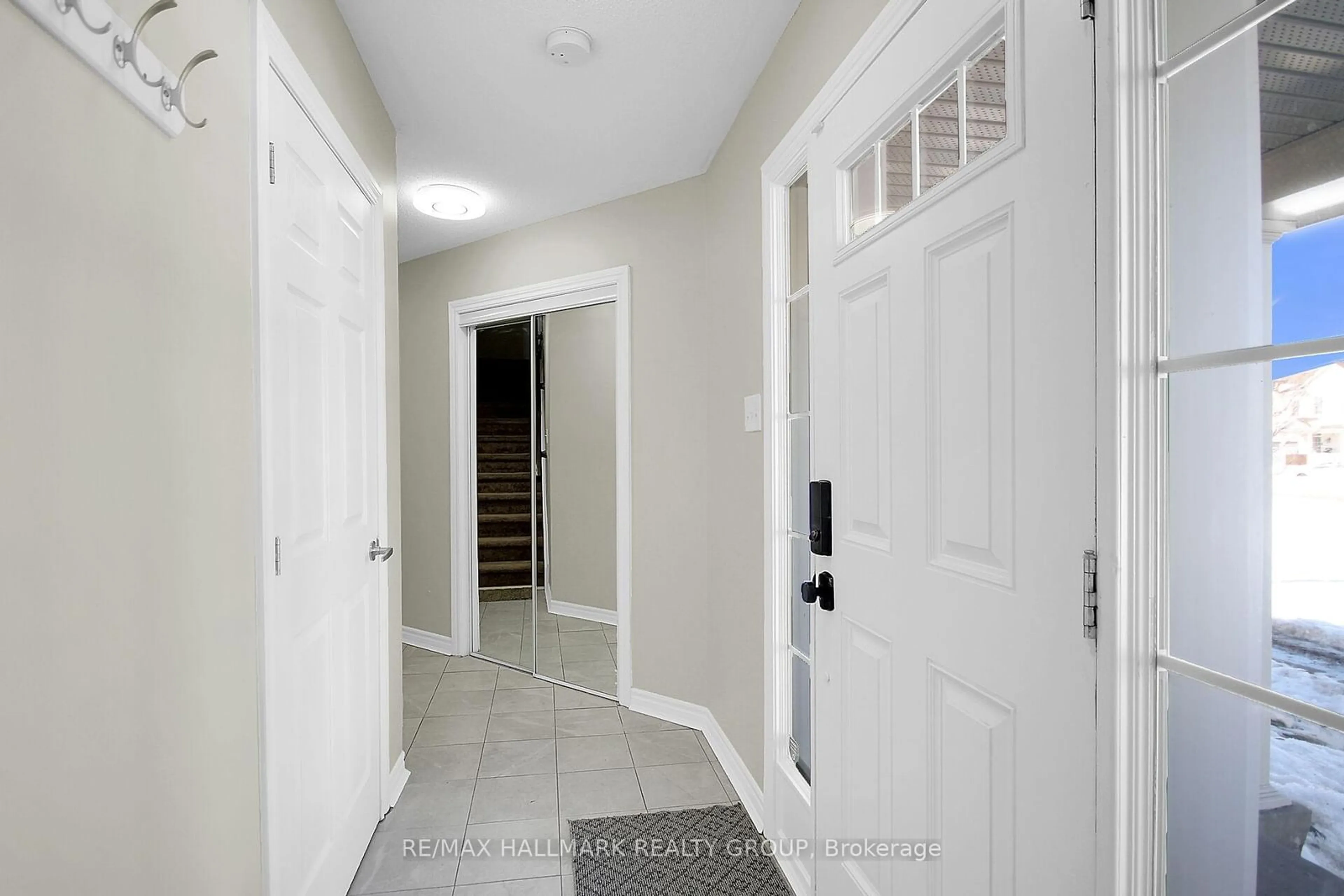 Indoor entryway for 2629 Baynes Sound Way, Barrhaven Ontario K2J 0X2