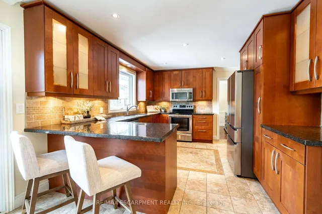 Additional property image - 13 Wildan Dr