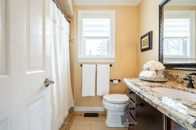 Additional property image - 13 Wildan Dr