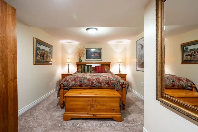 Additional property image - 13 Wildan Dr