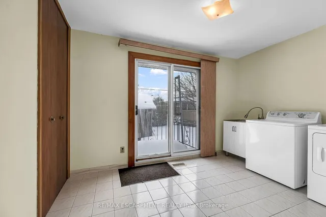 Additional property image - 41 Crane Crt