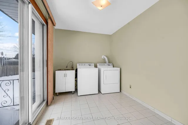 Additional property image - 41 Crane Crt