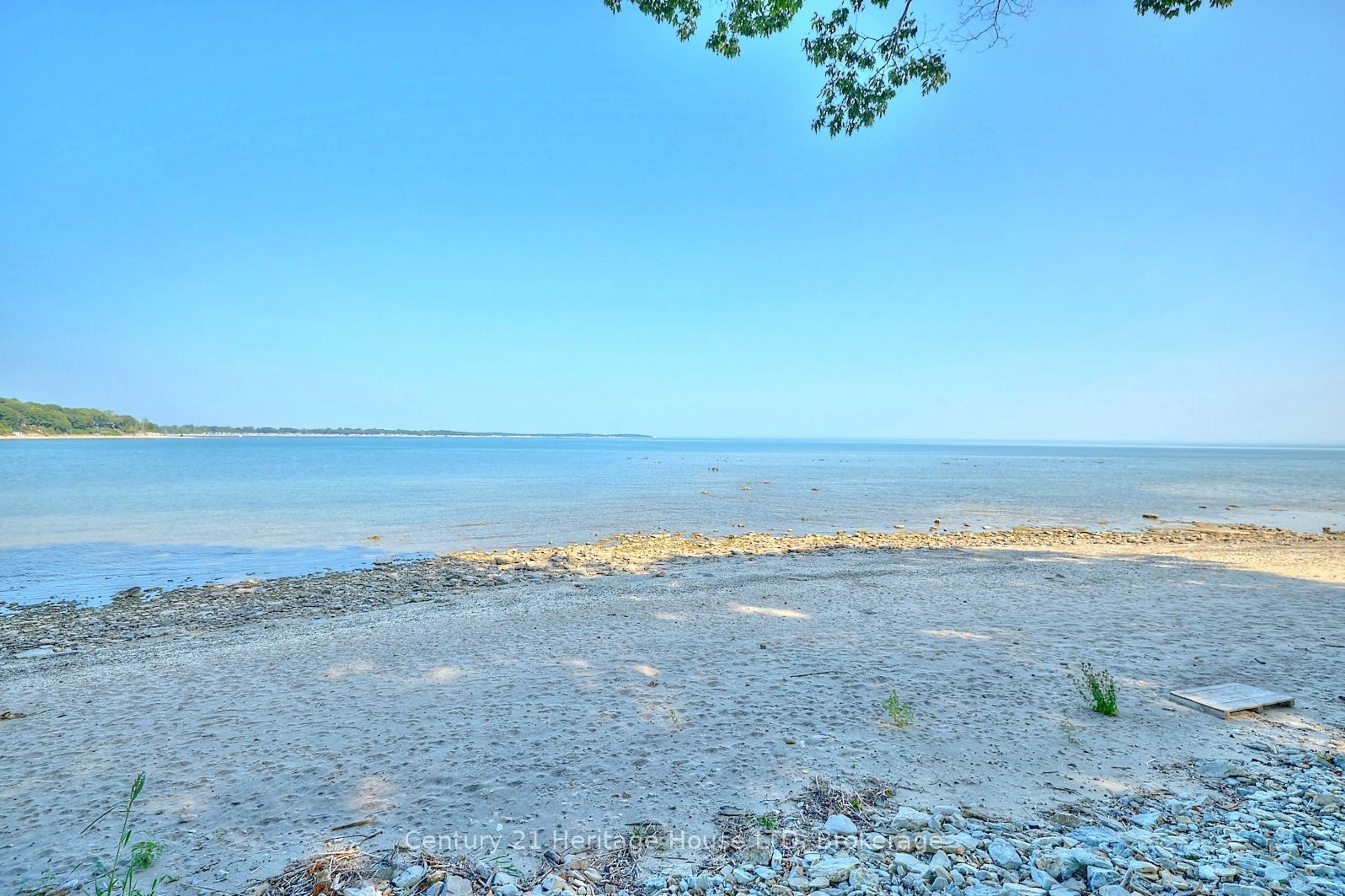 Patio, water/lake/river/ocean view for 2559 FIRELANE 3 Lane, Port Colborne Ontario L3K 5V3