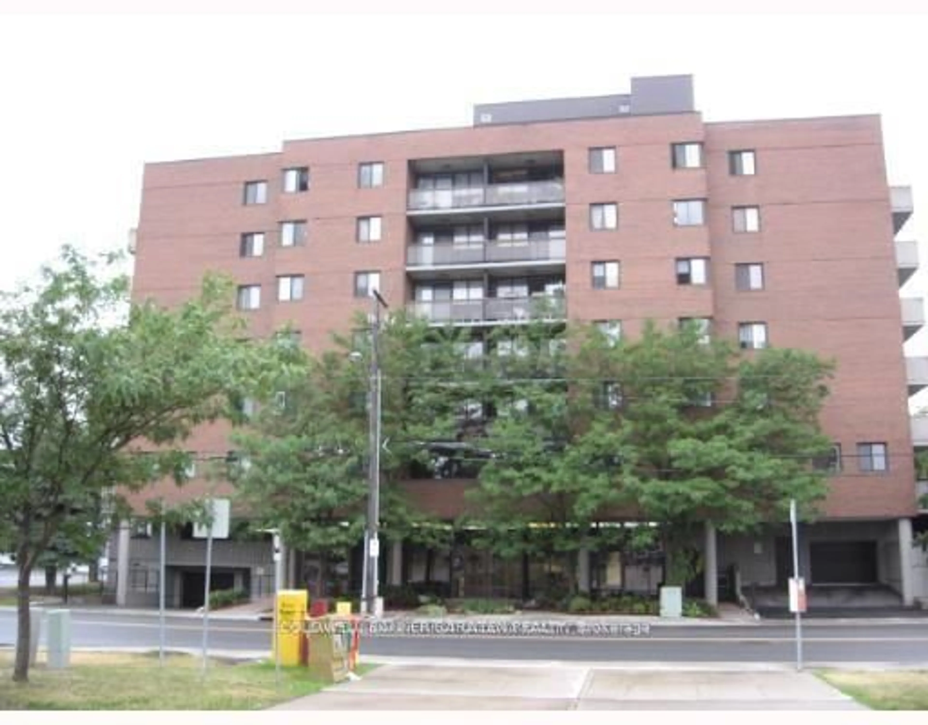 Unknown for 191 Parkdale Ave #302, Tunneys Pasture and Ottawa West Ontario K1Y 1E8