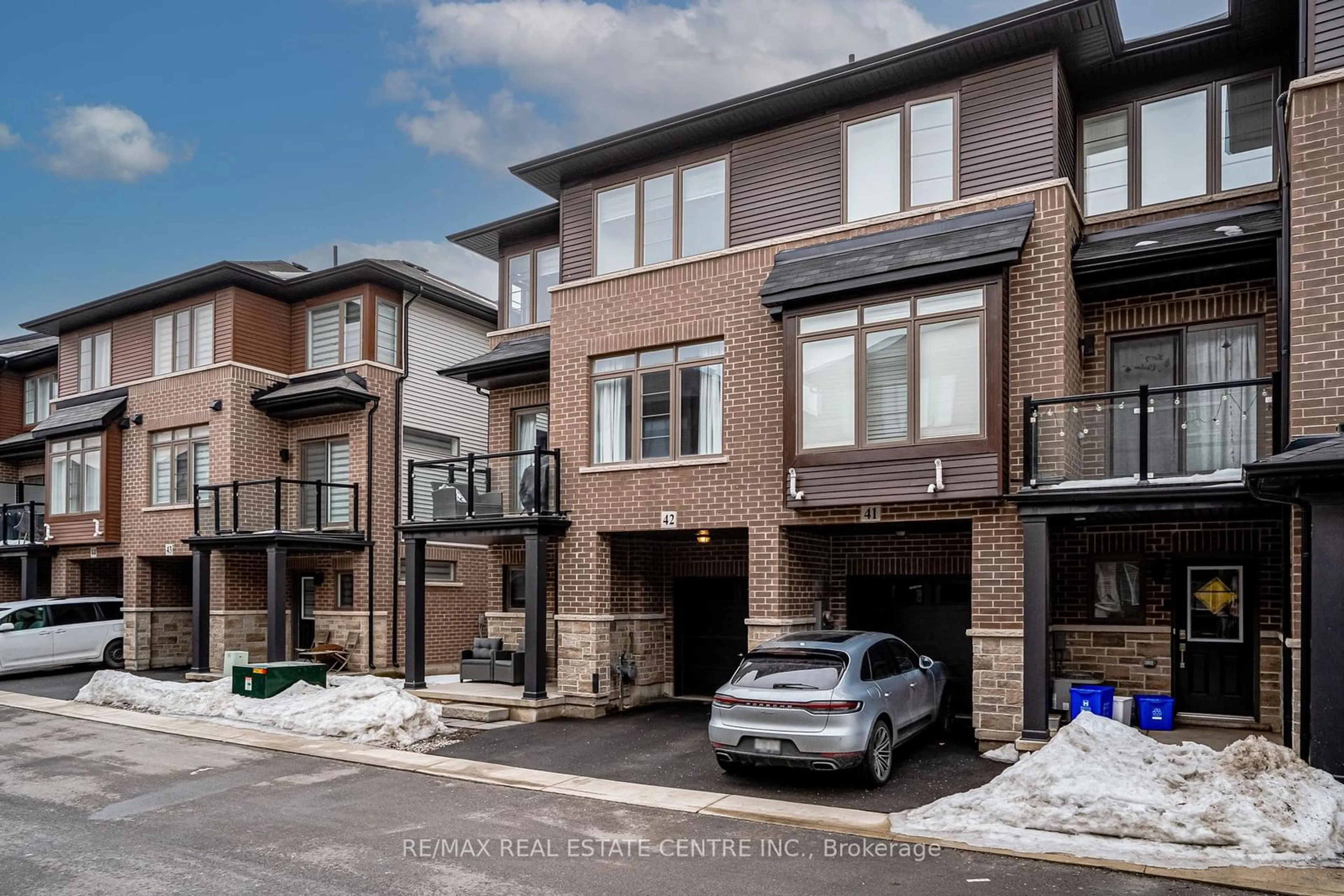 Home with brick exterior material, street for 575 Woodward Ave #42, Hamilton Ontario L8H 6P2