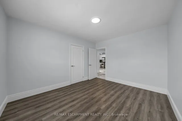 Additional property image - 8 SHYNAL Ave
