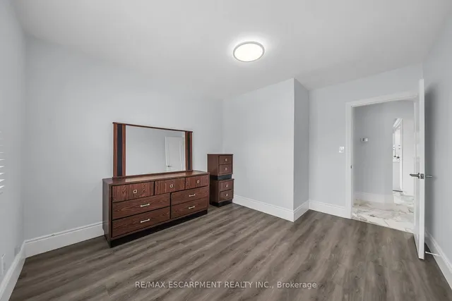Additional property image - 8 SHYNAL Ave