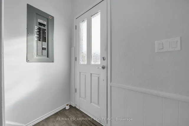 Additional property image - 8 SHYNAL Ave