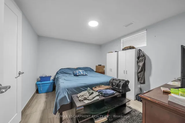 Additional property image - 8 SHYNAL Ave