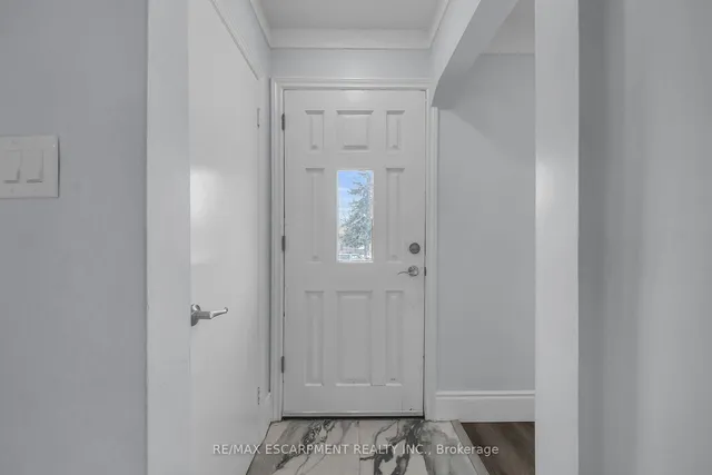 Additional property image - 8 SHYNAL Ave