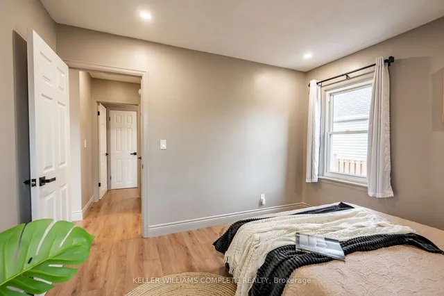 Additional property image - 207 East 33rd St