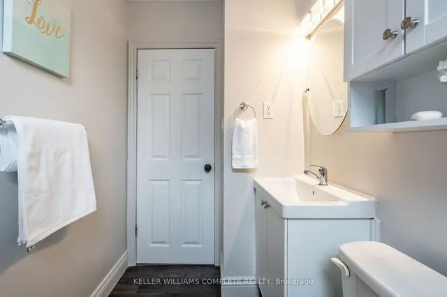 Additional property image - 207 East 33rd St