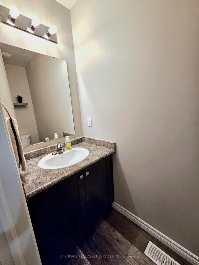 Additional property image - 506 Woodlea Crt